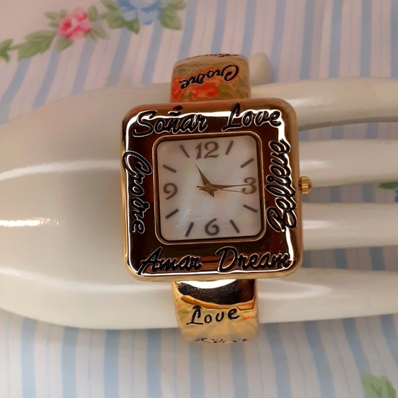 Avon Inspirational Cuff Watch 2007 - Picture 1 of 5